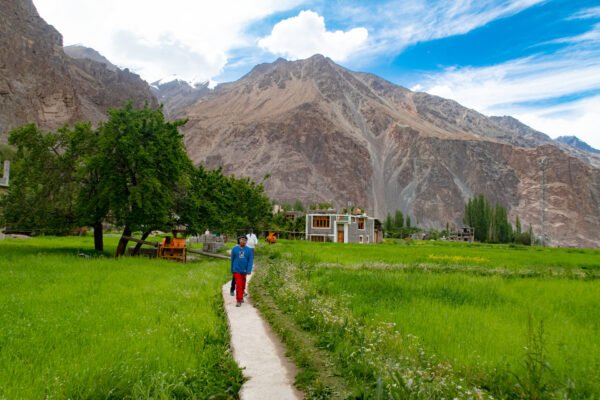 ladakh-shrinagar-manali (1)